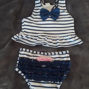 Ruffle buts 2 piece swim suit